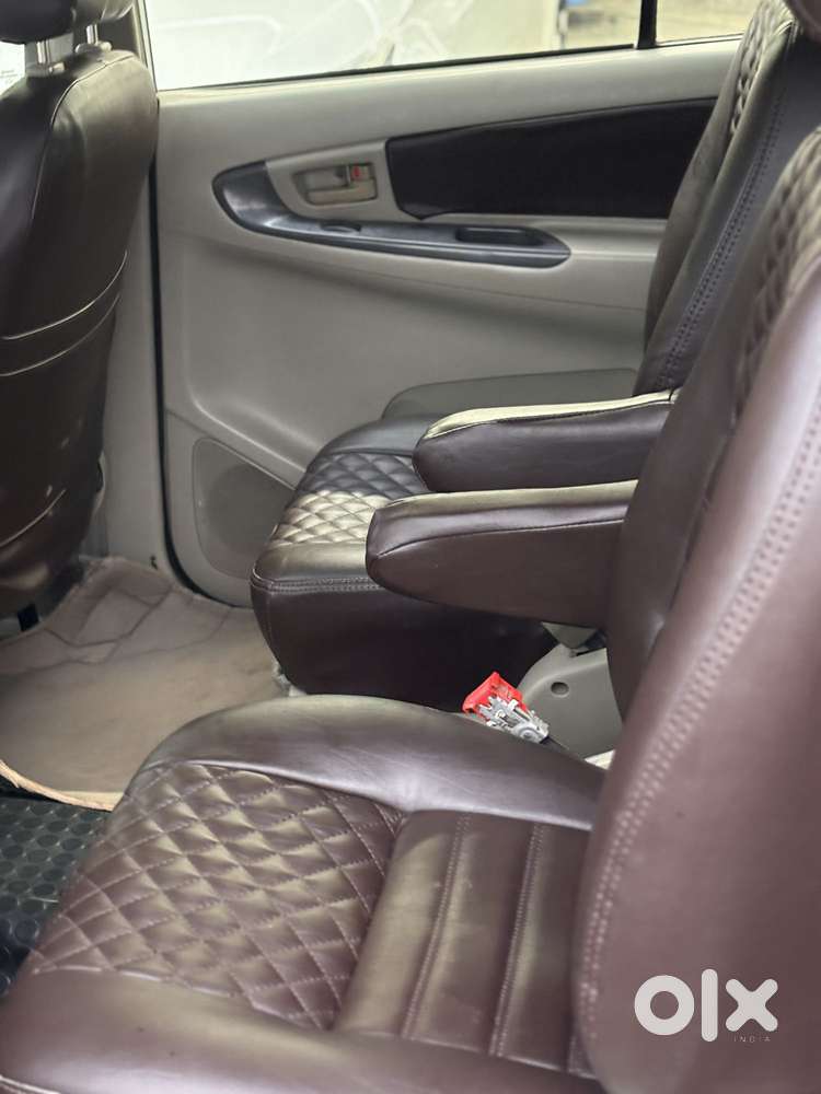 Toyota Innova 2.5 G (diesel) 7 Seater, 2013, Diesel