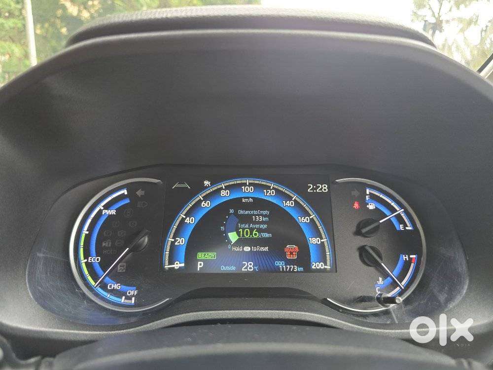 Toyota Innova Hycross 2.0 Zx (o) Hybrid 7 Str, 2024, Petrol