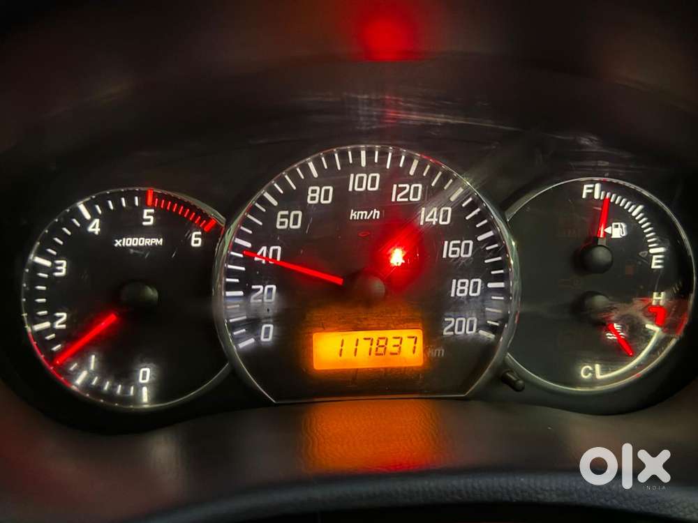 Maruti Suzuki Swift Dzire Zdi Bsiv, 2010, Diesel