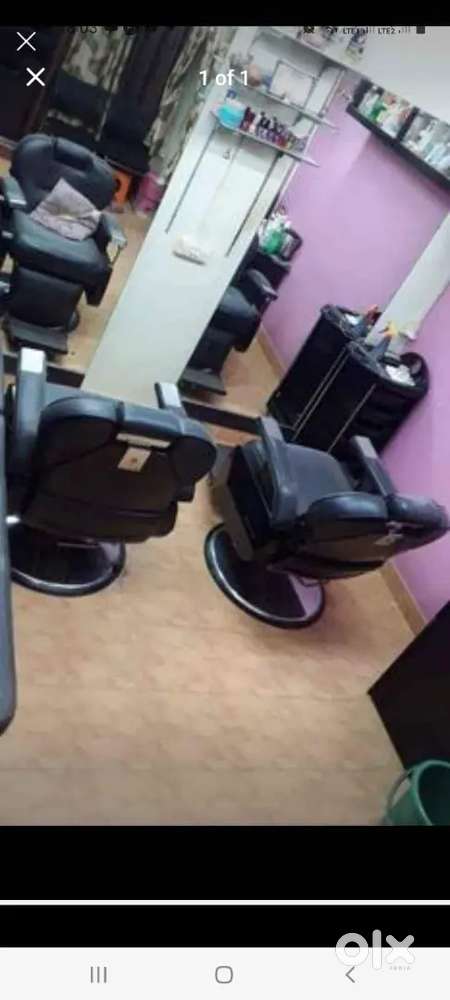 RUNNING GENTS SALOON FULLY FURNISHED