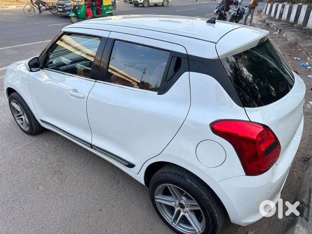 Maruti Suzuki Swift Vxi 1.2 Abs Bs-iv, 2019, Petrol