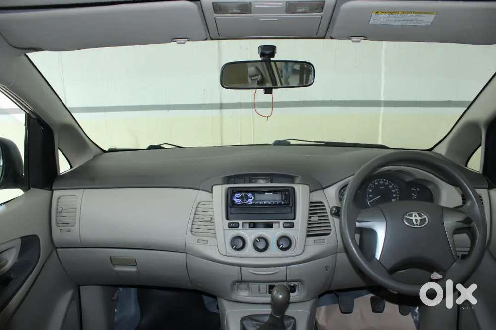 Toyota Innova 2012 Diesel Well Maintained