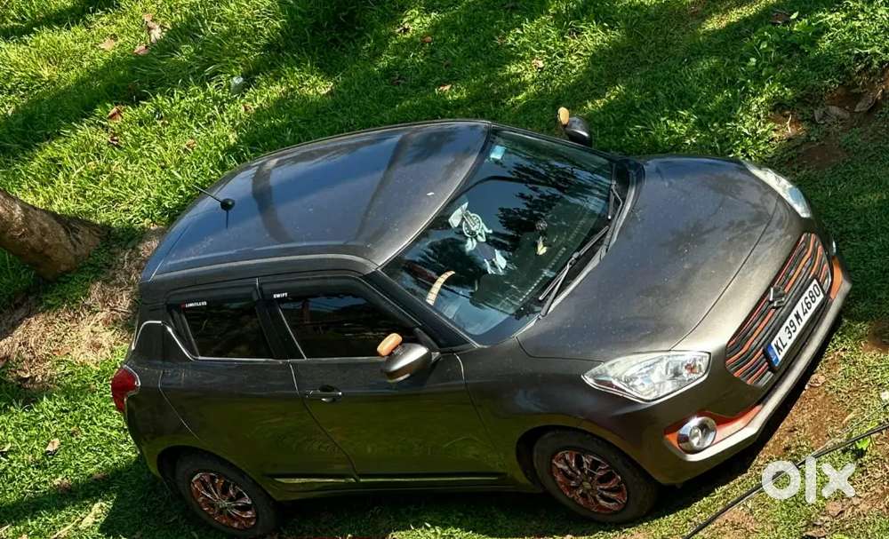 Maruti Suzuki Swift 2018 Showroom Condition Urgent Sale