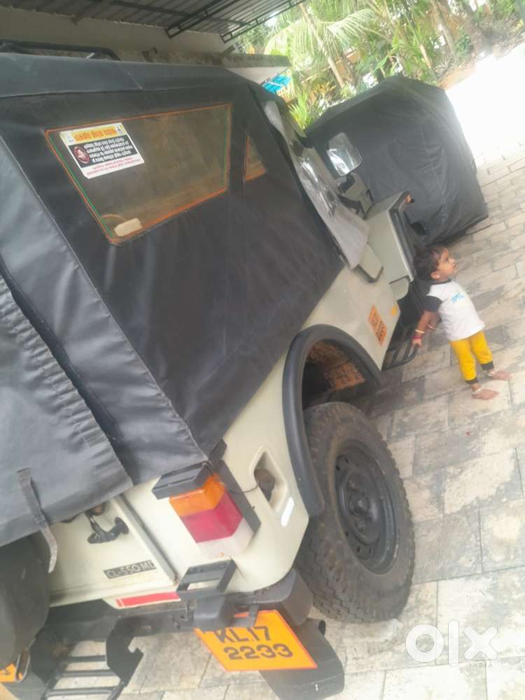 Mahindra Jeep 2002 Diesel Well Maintained