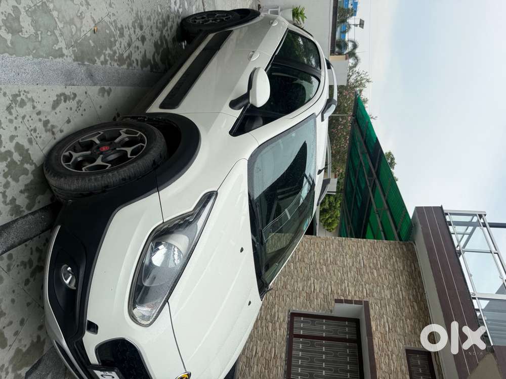 Fiat Avventura Abarth T-jet Emotion 2018