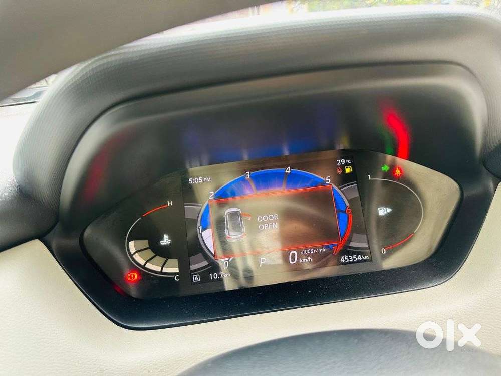 Nissan Magnite 1.0 Xv Turbo Cvt, 2022, Petrol