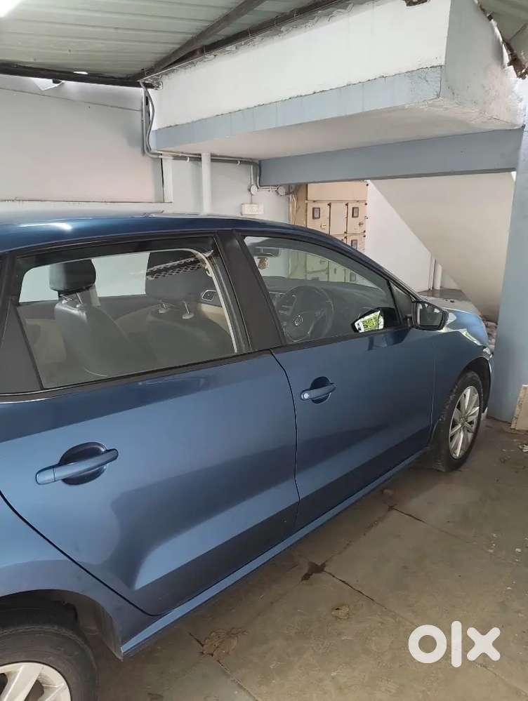 Polo Excellent Condition Blue