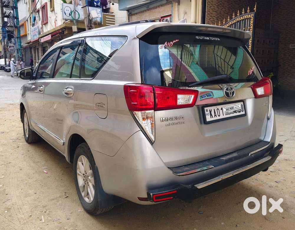 Toyota Innova Crysta 2.4 V 7 Str, 2017, Diesel