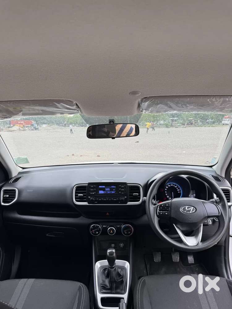 Hyundai Venue S 1.2 Petrol, 2021, Petrol