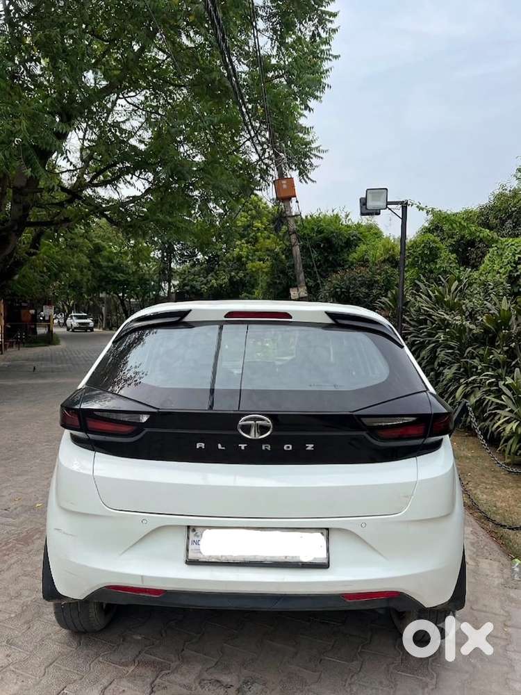 Tata Altroz Petrol 33000 Km Driven