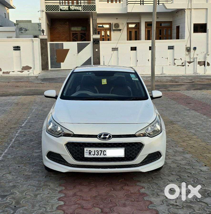 Hyundai Elite I20 Magna+ Vtvt, 2014, Petrol
