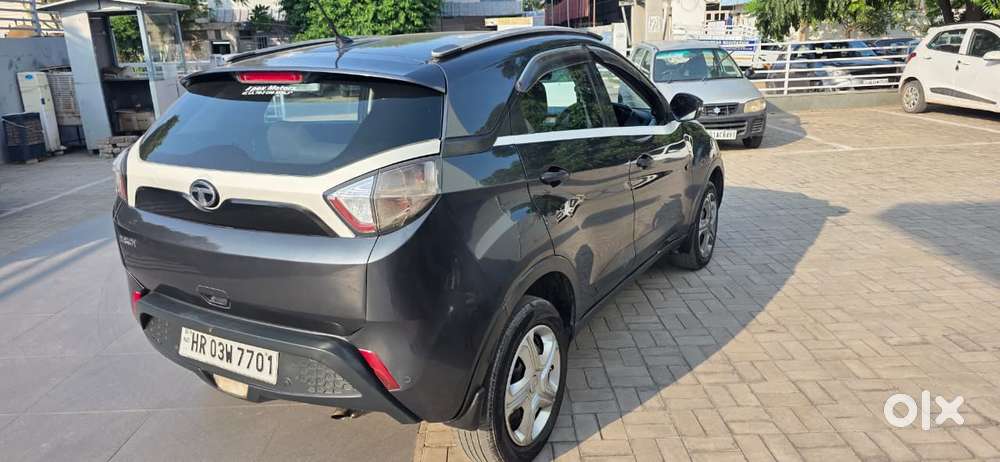 Tata Nexon 1.5 Revotorq Xm, 2018, Diesel