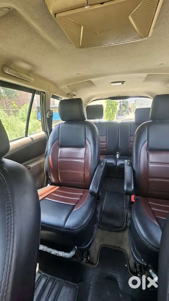 Toyota Innova 2015 Diesel Well Maintained