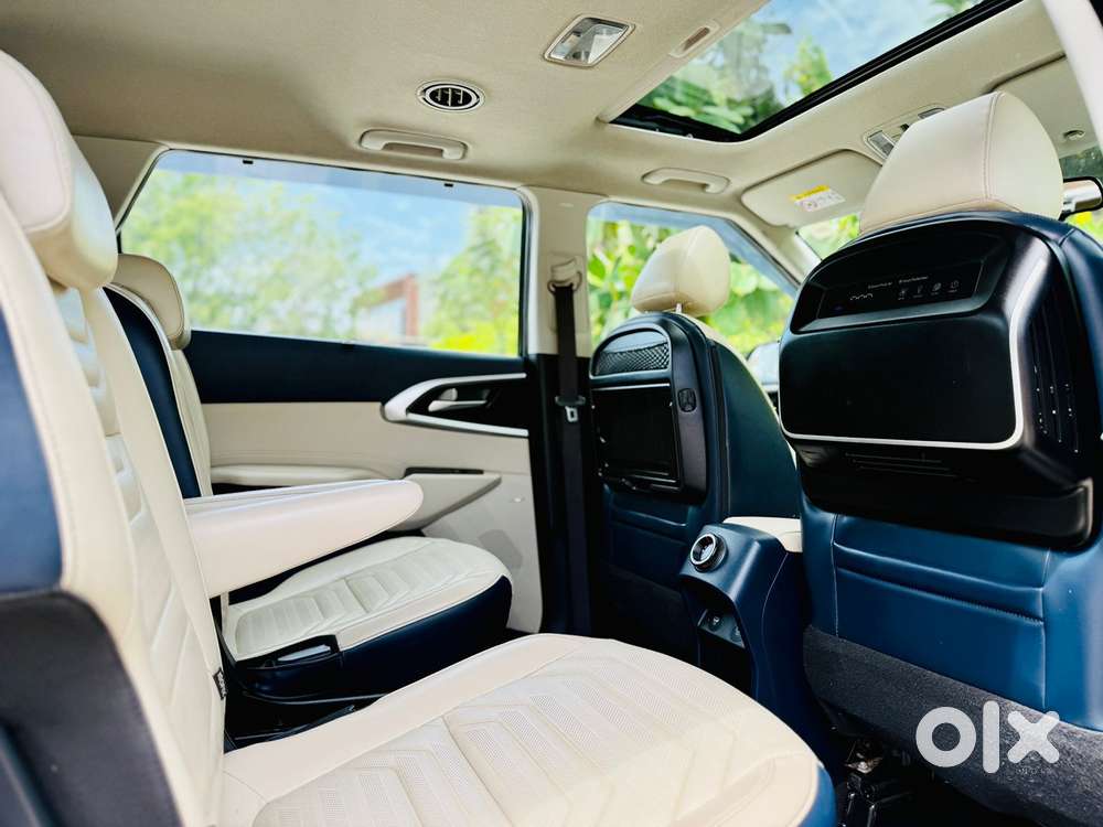 Kia Carens 1.5 Luxury Plus Diesel At 6 Str, 2023, Diesel