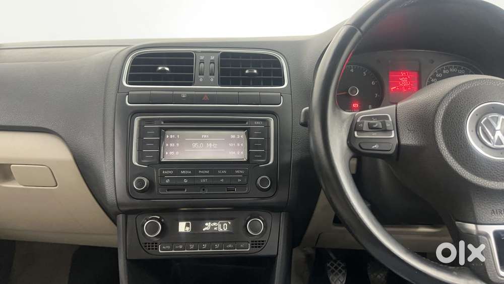 Volkswagen Polo 2009-2013 Petrol Highline 1.2l, 2014, Petrol