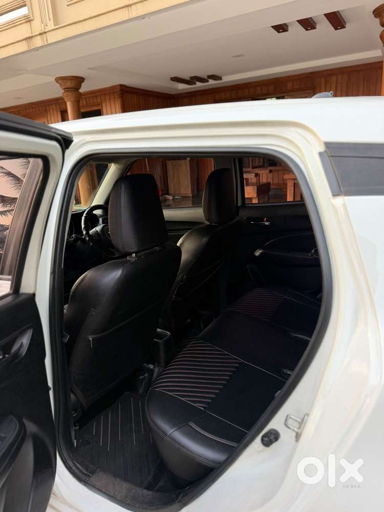 Maruti Suzuki Swift Vxi + Manual, 2019, Petrol
