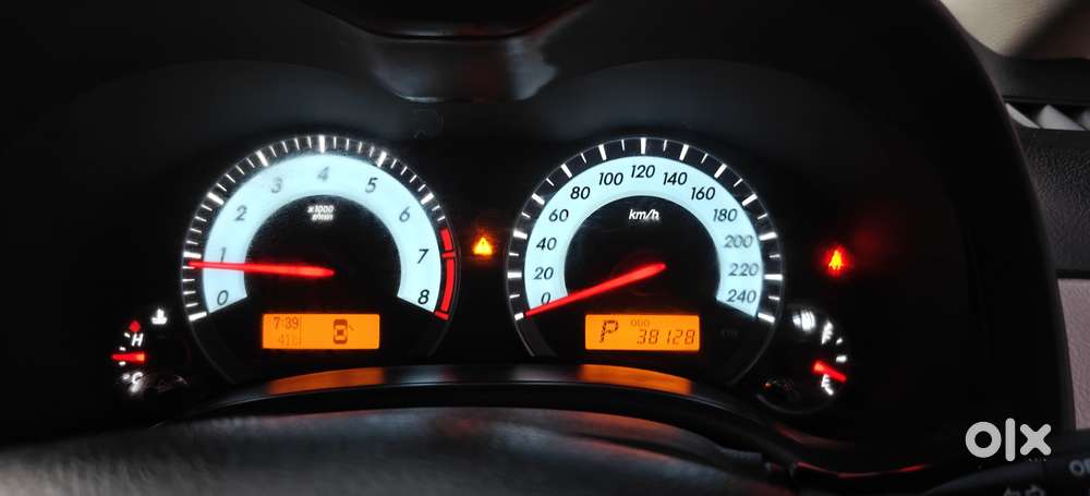 Toyota Corolla Altis 2010-2013 G, 2013, Petrol