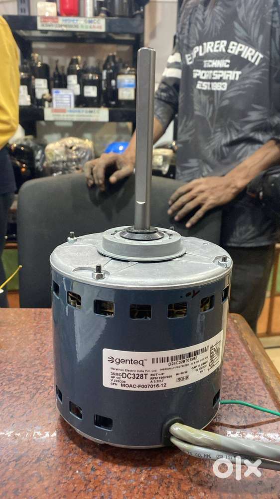 i m selling ductable indoor ac fan motar