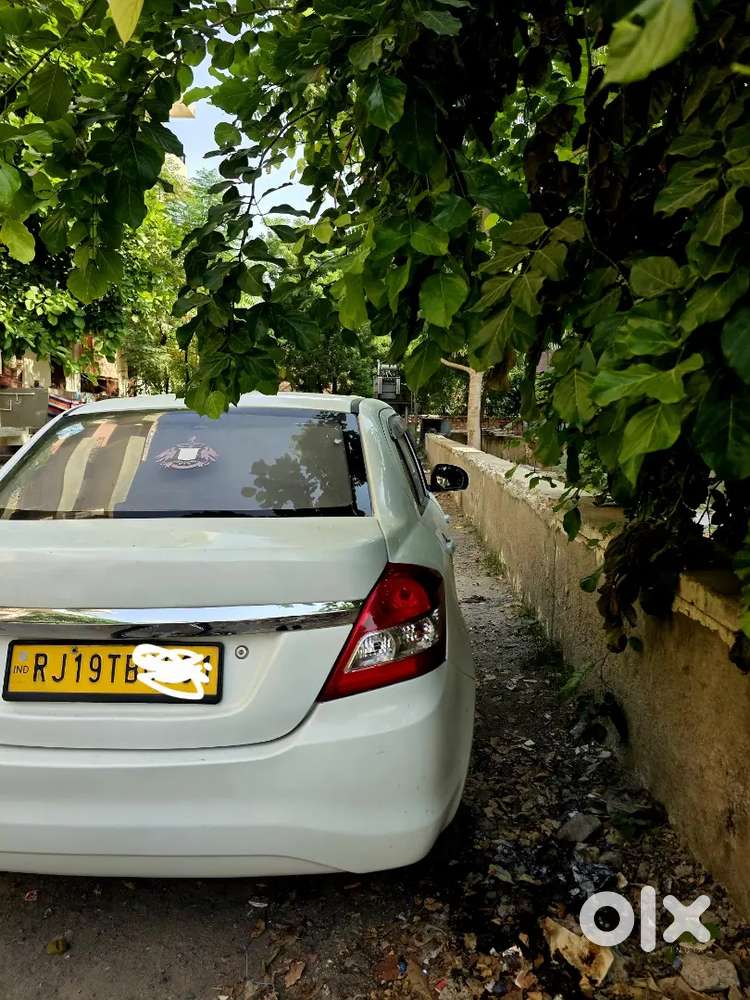 Maruti Suzuki Dzire Lxi 2017 Car
