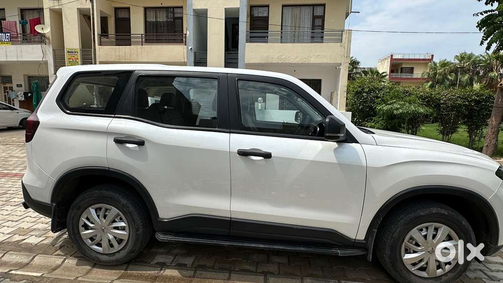 Mahindra Scorpio-n Petrol 2024