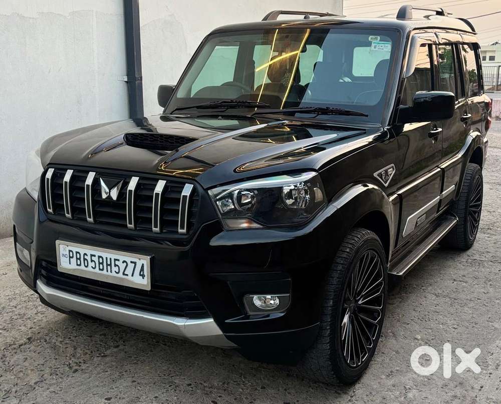 Mahindra Scorpio Classic, 2024, Diesel