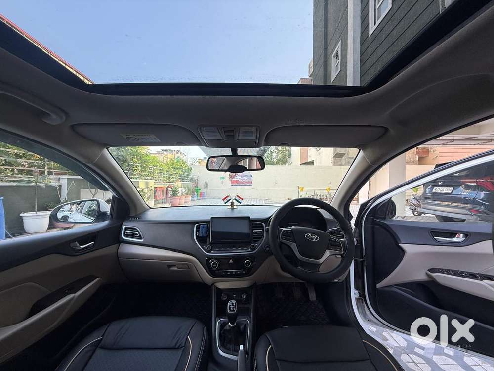 Hyundai Verna 1.5 Sx Ivt, 2021, Petrol