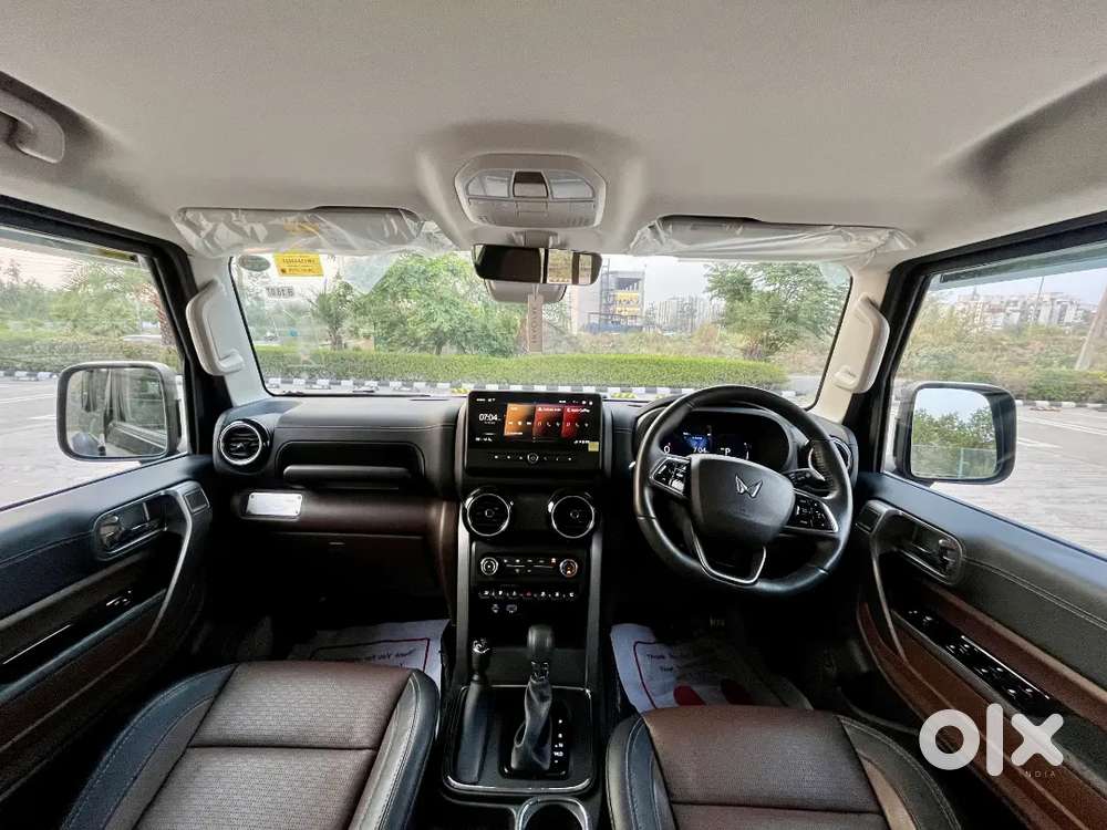 Mahindra Thar Roxx Diesel 2025 Ax7l Automatic Top Model With Records