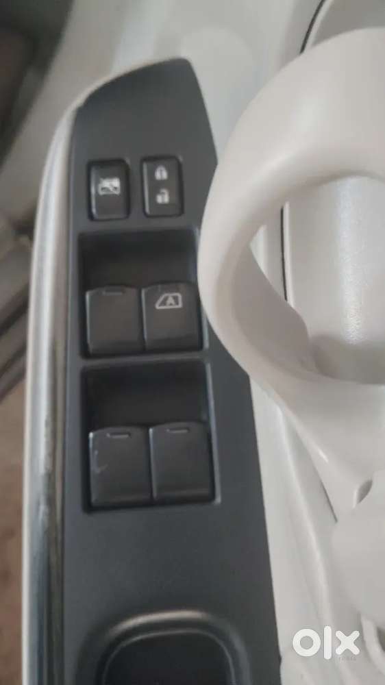 Nissan Sunny Automatic 2015 Petrol Well Maintained.fixed Price.