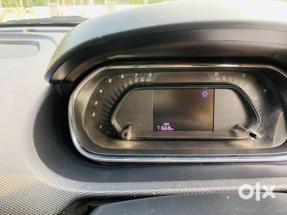 Tata Tiago 1.2 Revotron Xt (o), 2020, Petrol