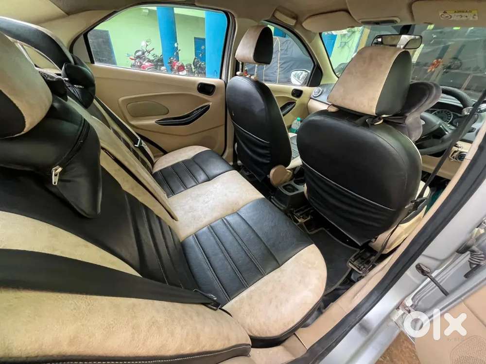 Ford Aspire Blu 2017