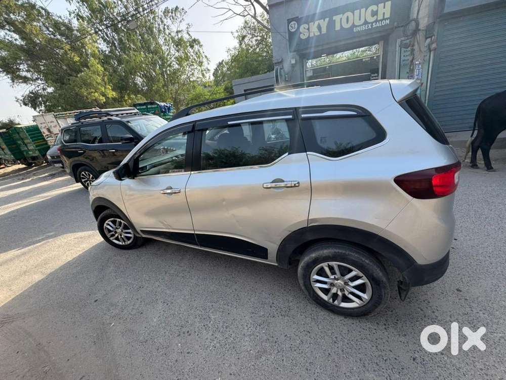 Renault Triber Petrol Good Condition