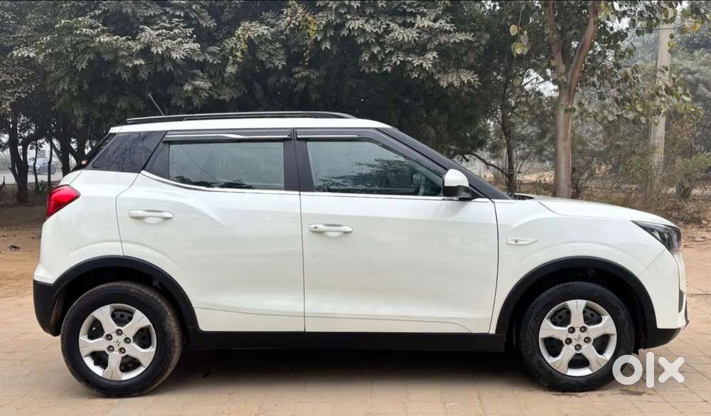 Mahindra Xuv300 W6, 2023, Petrol