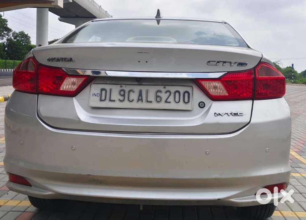 Honda City 1.5 V 4th Gen I-vtec Mt, 2016, Petrol