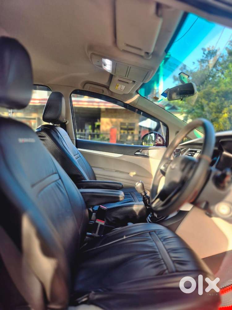 Mahindra Marazzo, 2020, Diesel