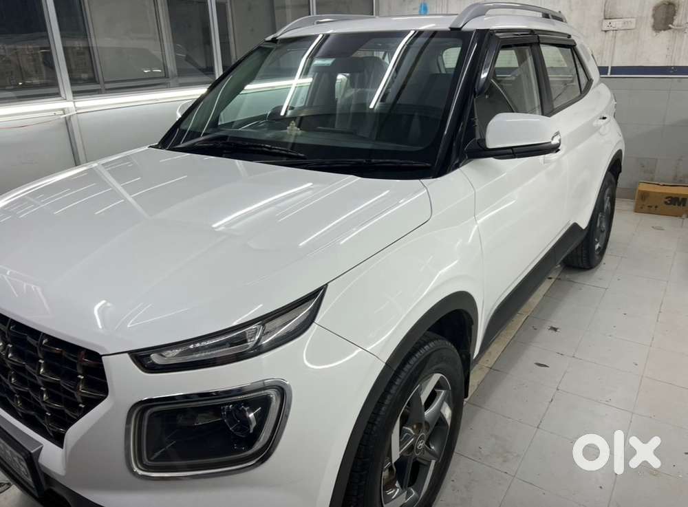 Hyundai Venue Diesel 2021