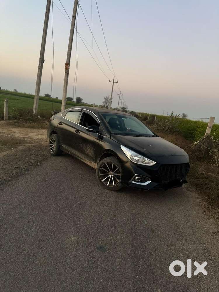 Hyundai Verna 2019 Petrol 90000 Km Driven