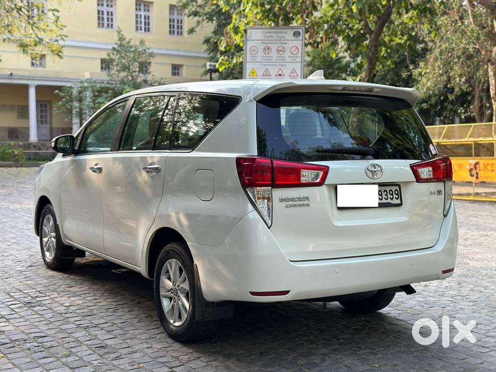 Toyota Innova Crysta [2020-ongoing] 2.4 Vx 7 Str, 2018, Diesel