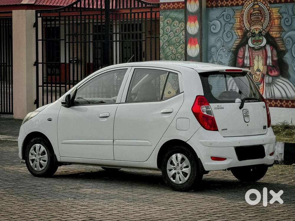 Hyundai I10 Asta At, 2012, Petrol
