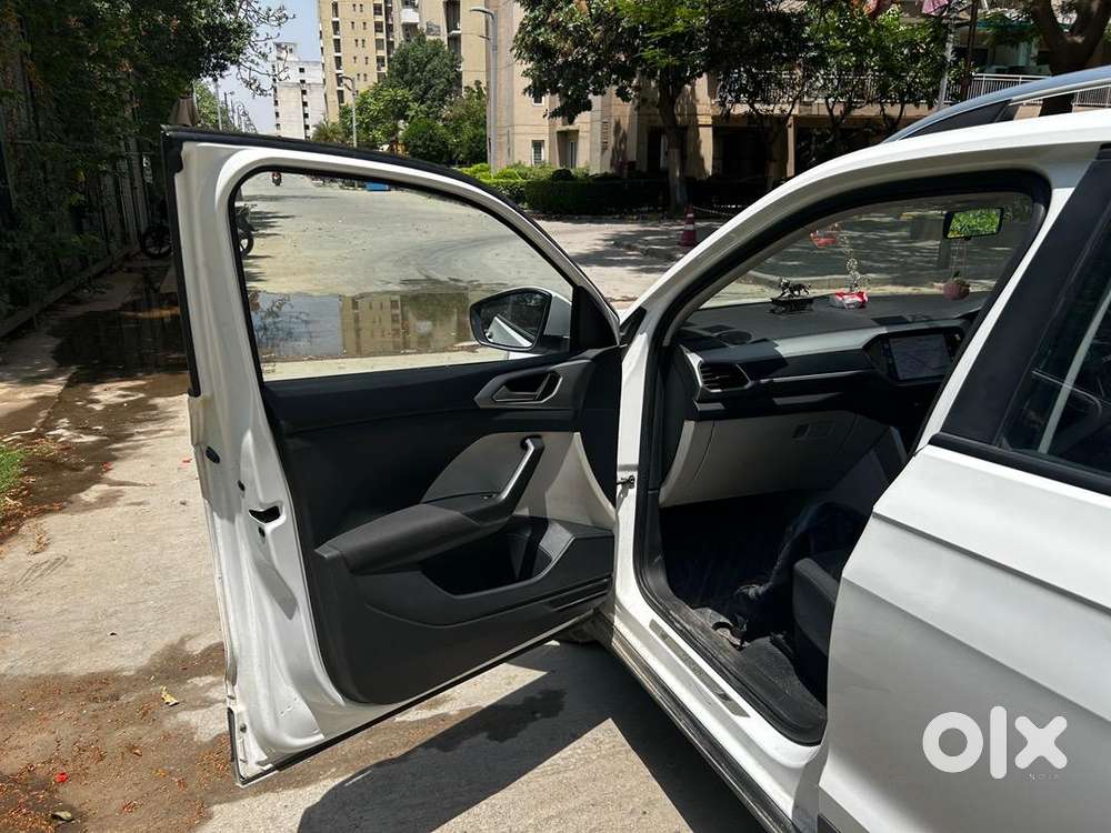 Volkswagen Taigun 2022 Petrol 37000 Km Driven