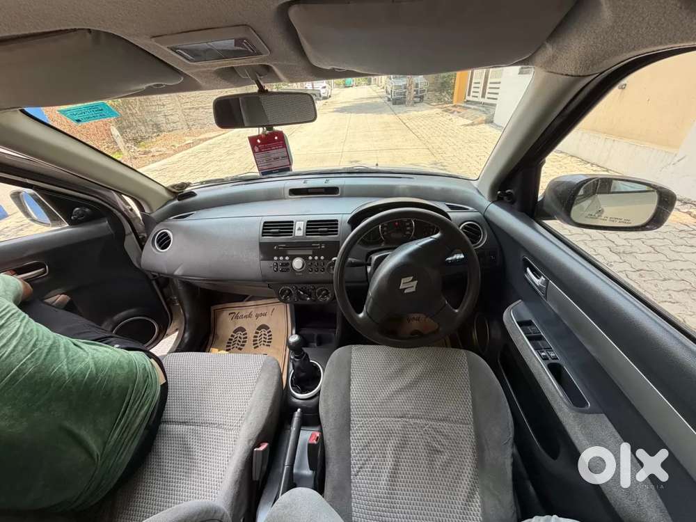 Maruti Suzuki Swift Dzire 1.3 Vxi, 2011, Petrol