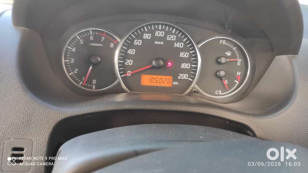 Maruti Suzuki Swift Dzire Zxi, 2011, Petrol