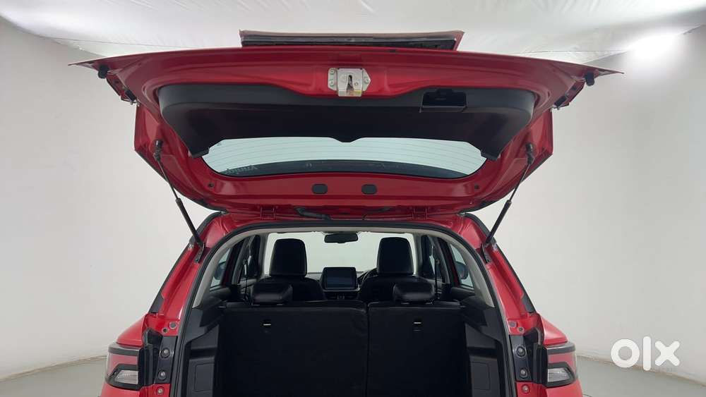 Maruti Suzuki Vitara Brezza 1.5 Zxi Plus, 2022, Petrol
