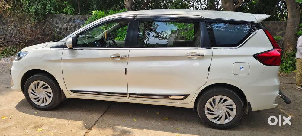 Maruti Suzuki Ertiga 1.4 Vxi Cng Anniversary Edition, 2024, Cng & Hy..