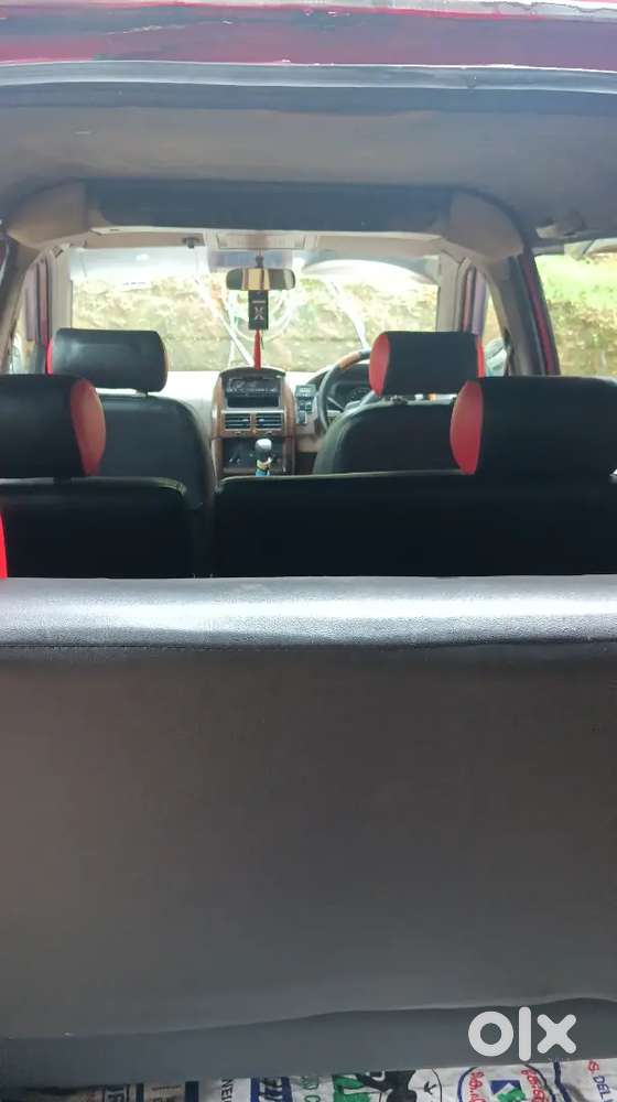 Good Conditions ,centre Ac, Tyre 90% ,   Asking Price 270000