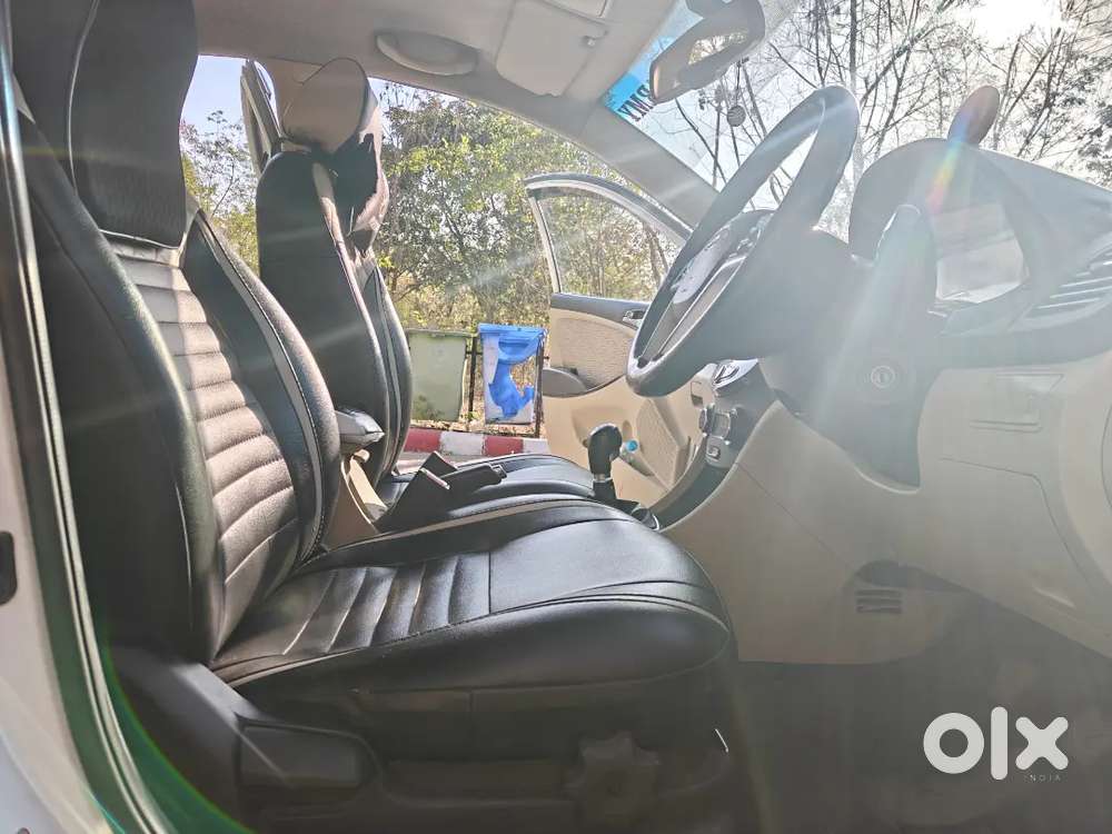 Hyundai Fluidic Verna 2014