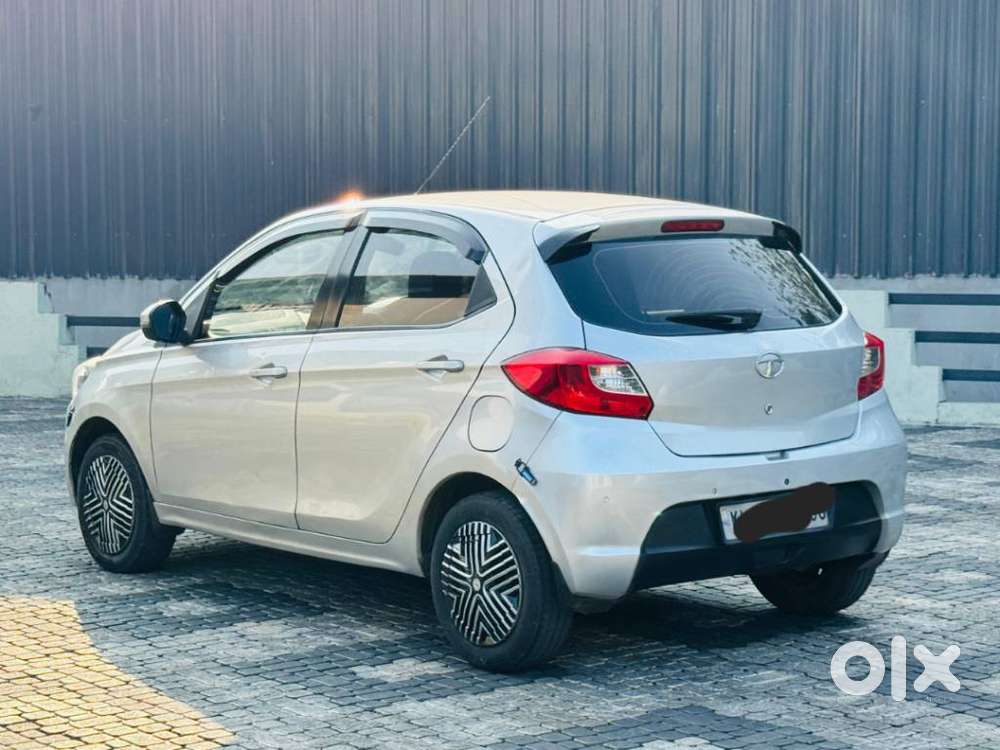 Tata Tiago 1.2 Revotron Xz, 2017, Petrol