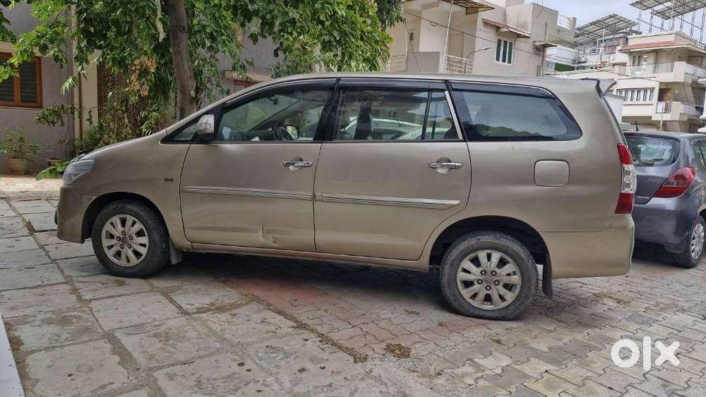 Toyota Innova 2.5 V 7 Str, 2009, Diesel