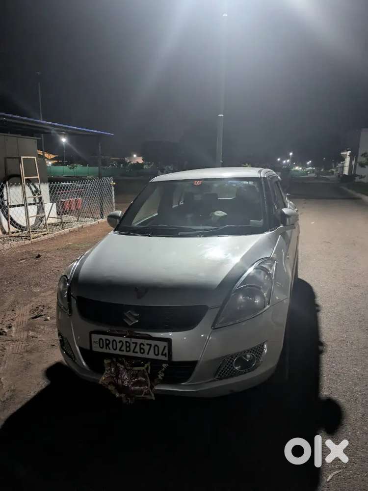 Maruti Suzuki Swift 2012 Petrol 50300 Km Driven
