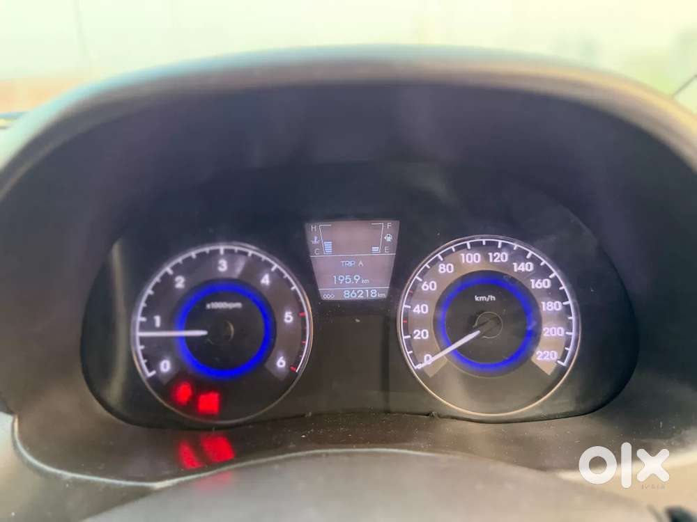 Hyundai Verna Fluidic 1.6 Crdi Sx, 2013, Diesel