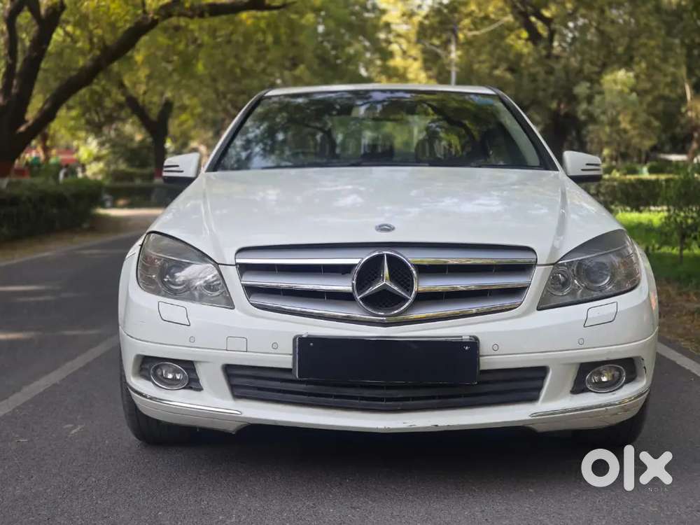 Beautiful Car Awesome Conditions Chilled Ac